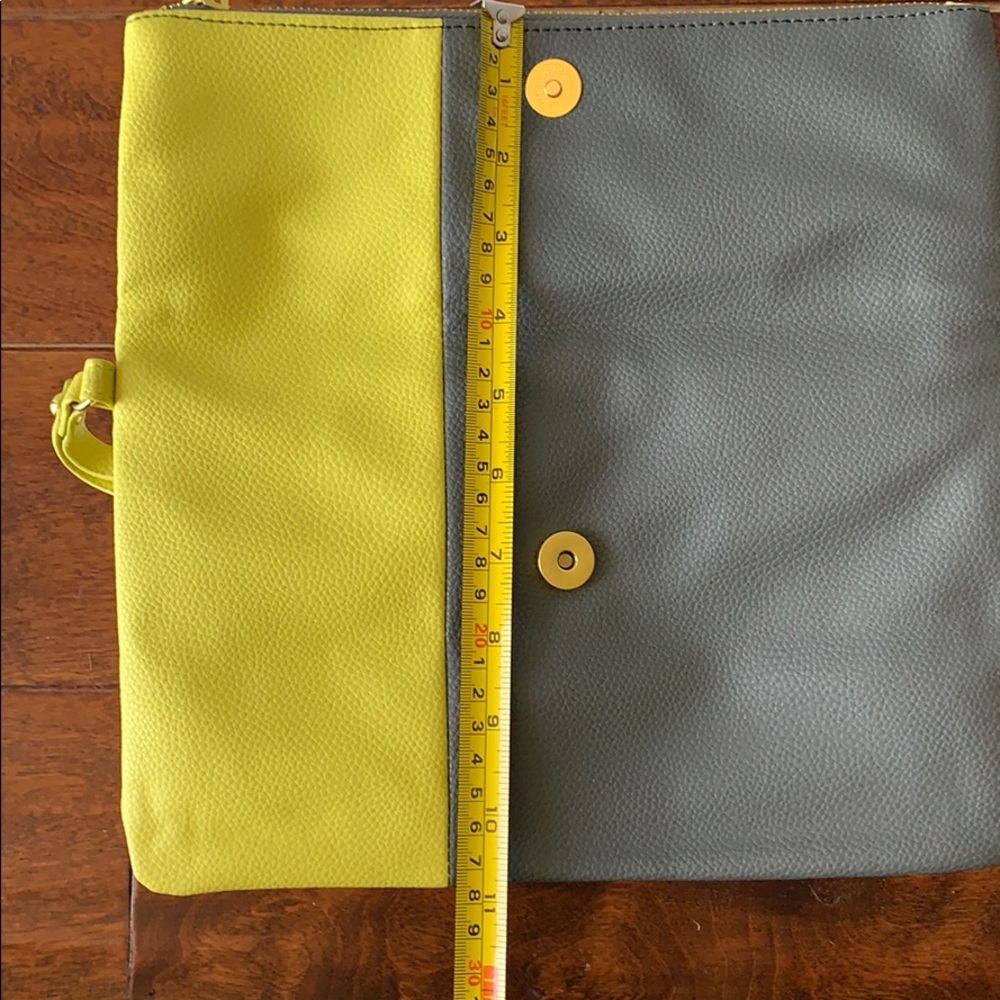 Yellow /Grey Color Block Wristlet Clutch - new - Picture 8 of 8